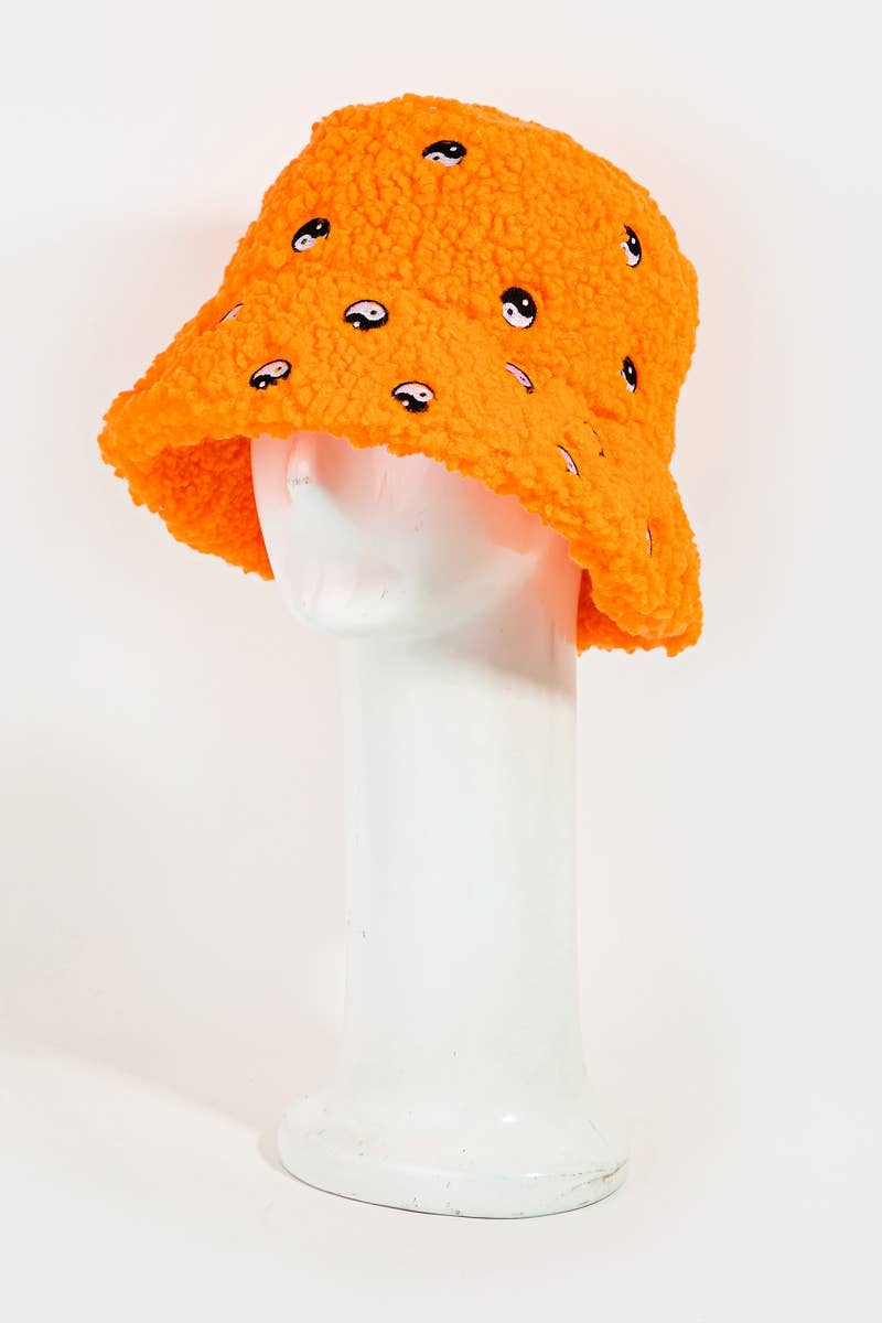 Yin Yang Patch Sherpa Teddy Bucket Hat