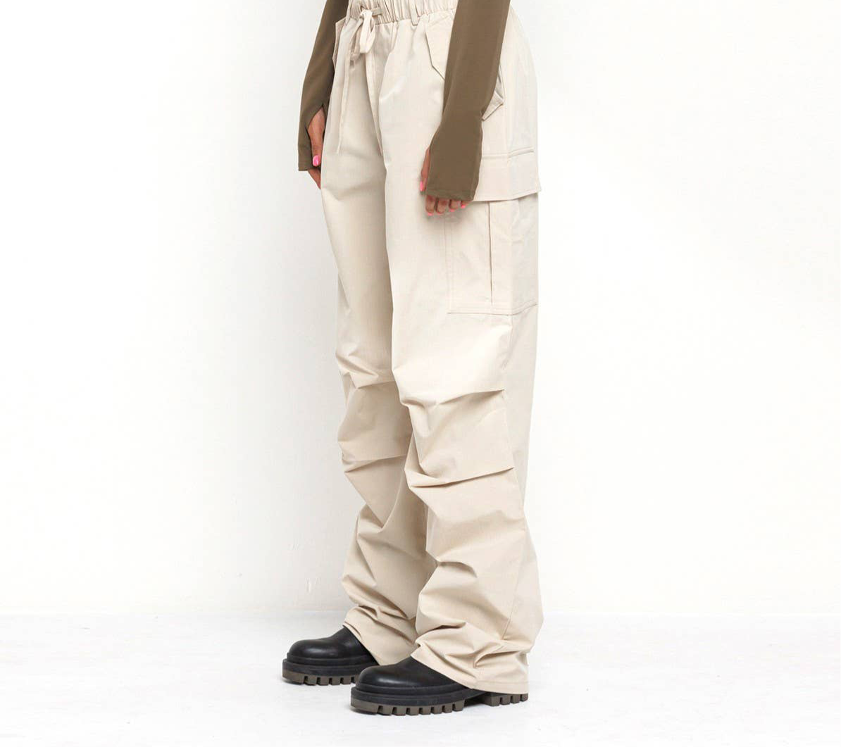MENS Cream cargo pants